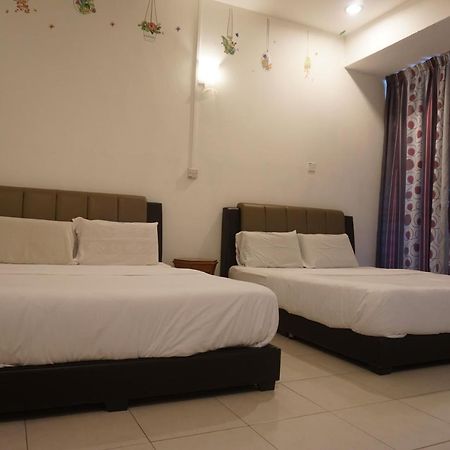 S & S Guest House Куантан Экстерьер фото